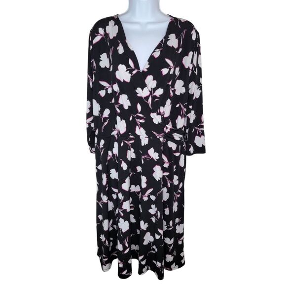 Lane Bryant Black Crossover Floral Fit & Flare Dress Sz 18/20 - Picture 2 of 9